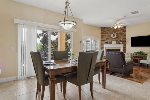 Touwnhouse à vendre à New Port Richey, Floride: 3 chambres, 183.2 m2 № 2406529 - photo 9