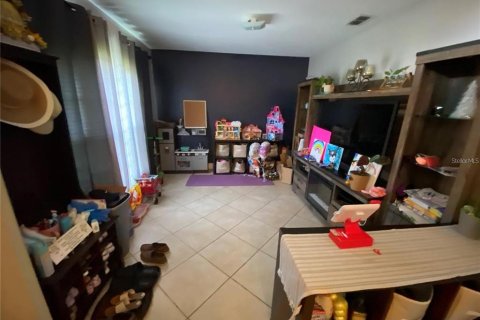 House in Kissimmee, Florida 4 bedrooms, 189.33 sq.m. № 2312505 - photo 2
