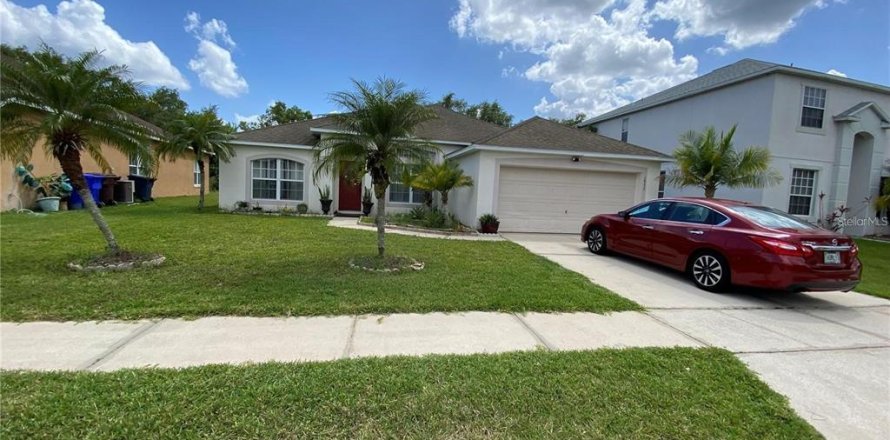 House in Kissimmee, Florida 4 bedrooms, 189.33 sq.m. № 2312505