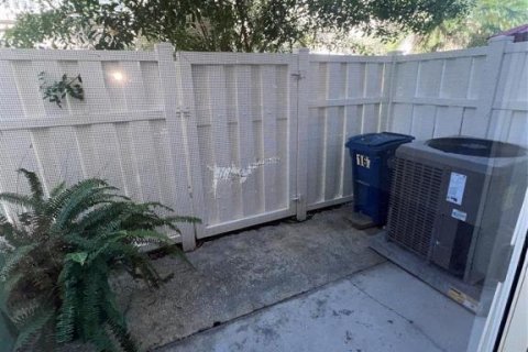 Touwnhouse à louer à Weston, Floride: 3 chambres, 117.34 m2 № 2273644 - photo 10
