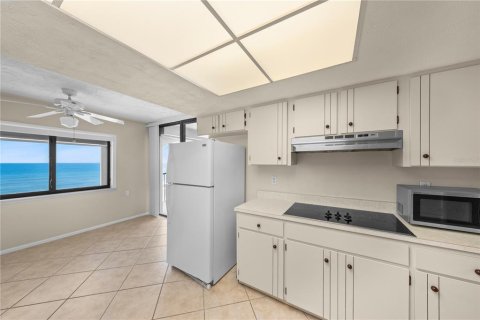 Купить кондоминиум в Дейтона - Бич-Шорс, Флорида 6 комнат, 157.93м2, № 2310532 - фото 13
