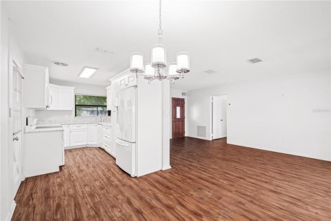 Casa en venta en Winter Park, Florida, 3 dormitorios, 113.34 m2 № 1876064 - foto 6