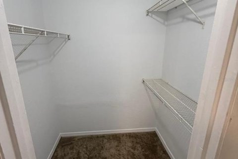 Condo in Orlando, Florida, 2 bedrooms  № 2217265 - photo 24