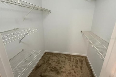 Condo in Orlando, Florida, 2 bedrooms  № 2217265 - photo 19