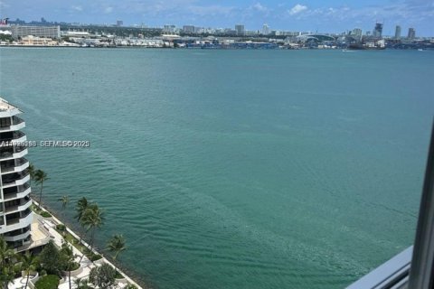 Copropriété à vendre à Miami, Floride: 1 chambre, 68.28 m2 № 1994302 - photo 2