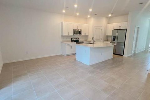 Touwnhouse à louer à Kissimmee, Floride: 3 chambres, 127.55 m2 № 2116073 - photo 3