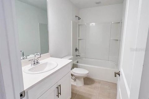 Touwnhouse à louer à Kissimmee, Floride: 3 chambres, 127.55 m2 № 2116073 - photo 10