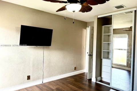 Copropriété à vendre à Plantation, Floride: 4 chambres, 193.24 m2 № 2401384 - photo 14
