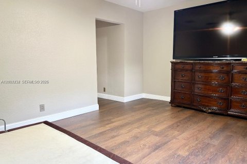 Copropriété à vendre à Plantation, Floride: 4 chambres, 193.24 m2 № 2401384 - photo 22