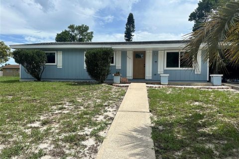 Casa en alquiler en Deltona, Florida, 3 dormitorios, 102.56 m2 № 1917405 - foto 1