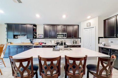 Villa ou maison à vendre à Bartow, Floride: 4 chambres, 180.14 m2 № 2324271 - photo 12