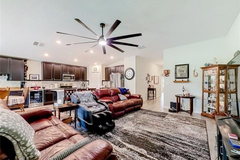 Villa ou maison à vendre à Bartow, Floride: 4 chambres, 180.14 m2 № 2324271 - photo 6