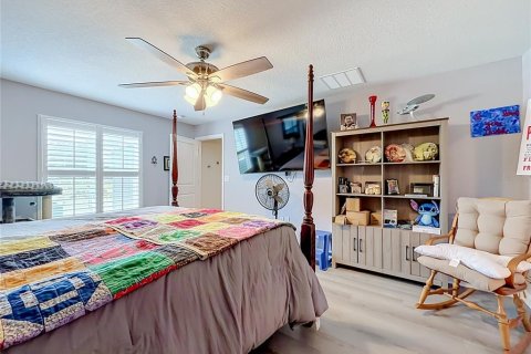 Villa ou maison à vendre à Bartow, Floride: 4 chambres, 180.14 m2 № 2324271 - photo 29