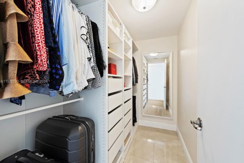 Купить кондоминиум в Майами-Бич, Флорида 2 спальни, 99.59м2, № 2152540 - фото 10