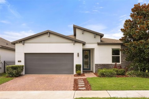 House in Winter Park, Florida 4 bedrooms, 203.64 sq.m. № 2302638