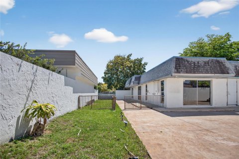 Купить виллу или дом в Майами, Флорида 4 спальни, 171.68м2, № 2062877 - фото 7