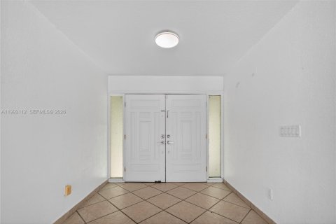 Купить виллу или дом в Майами, Флорида 4 спальни, 171.68м2, № 2062877 - фото 16