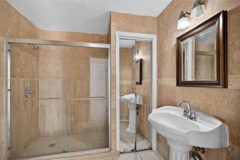 Купить виллу или дом в Майами, Флорида 4 спальни, 171.68м2, № 2062877 - фото 26