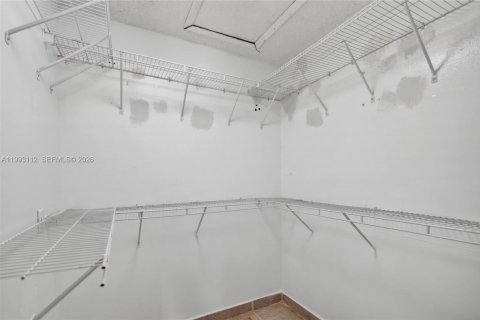 Купить виллу или дом в Майами, Флорида 4 спальни, 171.68м2, № 2062877 - фото 24