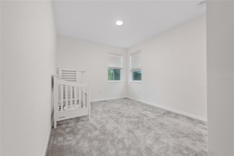House in Winter Garden, Florida 4 bedrooms, 248.33 sq.m. № 2433511 - photo 25