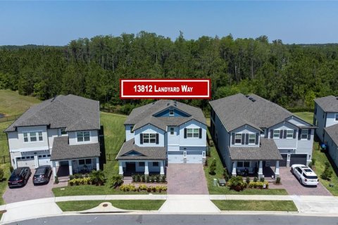 House in Winter Garden, Florida 4 bedrooms, 248.33 sq.m. № 2433511 - photo 2