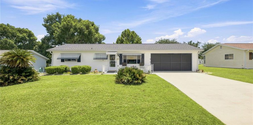Casa en Ocala, Florida 2 dormitorios, 120.49 m2 № 2167156