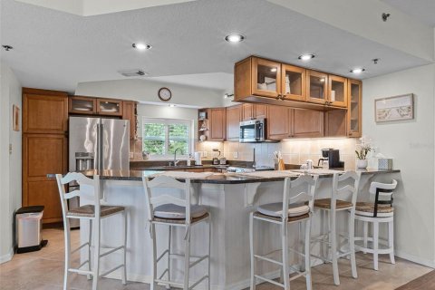 Condo in New Smyrna Beach, Florida, 3 bedrooms  № 1641075 - photo 14