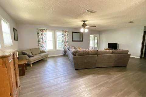 Villa ou maison à vendre à Hawthorne, Floride: 2 chambres, 121.24 m2 № 1387336 - photo 9