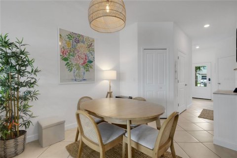 Townhouse in Bradenton, Florida 3 bedrooms, 178.84 sq.m. № 2230627 - photo 16