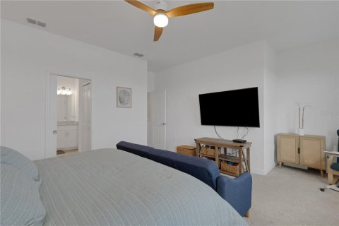 Townhouse in Bradenton, Florida 3 bedrooms, 178.84 sq.m. № 2230627 - photo 25