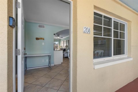 Copropriété à vendre à Indian Shores, Floride: 1 chambre, 68.28 m2 № 2416630 - photo 26