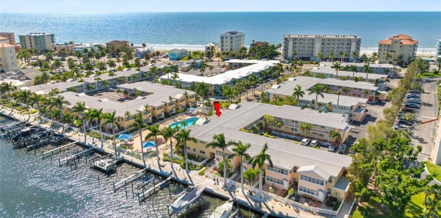 Condo à Indian Shores, Floride, 1 chambre  № 2416630