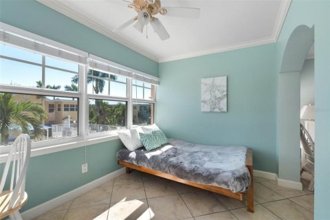 Copropriété à vendre à Indian Shores, Floride: 1 chambre, 68.28 m2 № 2416630 - photo 7