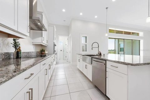 Casa en alquiler en Orlando, Florida, 4 dormitorios, 331.75 m2 № 1901624 - foto 16