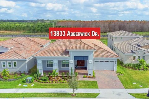 Casa en alquiler en Orlando, Florida, 4 dormitorios, 331.75 m2 № 1901624 - foto 3
