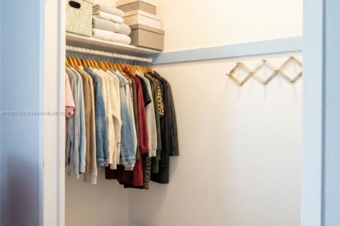 Condominio en venta en Miami, Florida, 53.88 m2 № 1953844 - foto 13