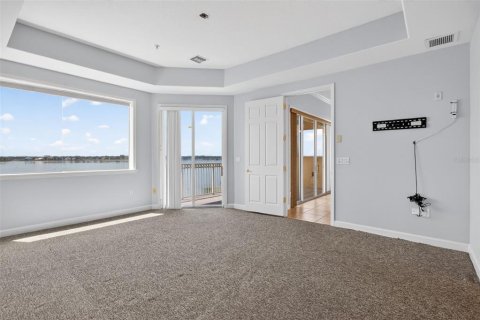 Condominio en venta en Orlando, Florida, 3 dormitorios, 236.81 m2 № 2151166 - foto 8