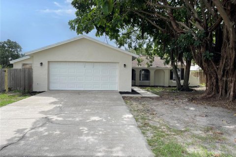 Villa ou maison à vendre à Brandon, Floride: 3 chambres, 112.23 m2 № 1772932 - photo 17