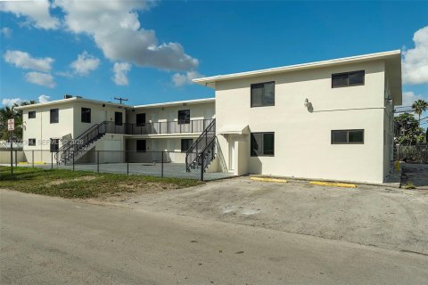 Appartement à louer à South Miami, Floride: 1 chambre, 51.1 m2 № 2041400 - photo 15