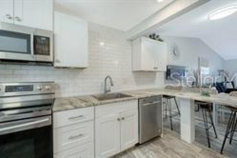 Casa en venta en Bradenton, Florida, 2 dormitorios, 87.79 m2 № 2157093 - foto 2