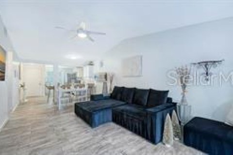 Casa en venta en Bradenton, Florida, 2 dormitorios, 87.79 m2 № 2157093 - foto 20
