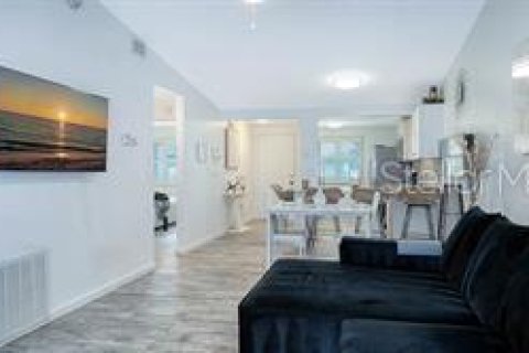 Casa en venta en Bradenton, Florida, 2 dormitorios, 87.79 m2 № 2157093 - foto 19