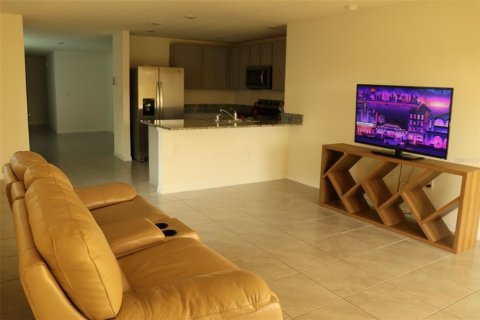 Casa en venta en Plant City, Florida, 3 dormitorios, 145.48 m2 № 1524198 - foto 13