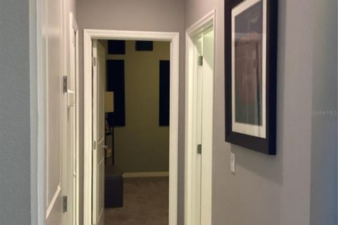 House in Winter Garden, Florida 4 bedrooms, 181.72 sq.m. № 2395606 - photo 5