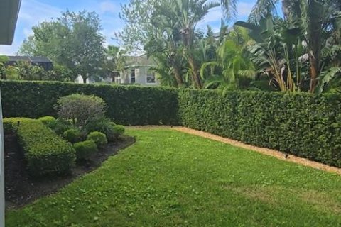 House in Winter Garden, Florida 4 bedrooms, 181.72 sq.m. № 2395606 - photo 19