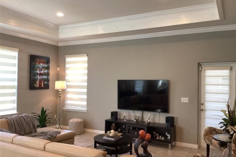 House in Winter Garden, Florida 4 bedrooms, 181.72 sq.m. № 2395606 - photo 14