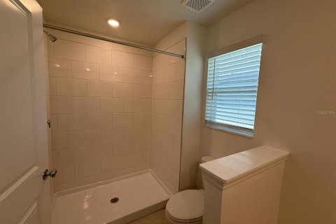Townhouse in San Antonio, Florida 3 bedrooms, 166.02 sq.m. № 1909400 - photo 28