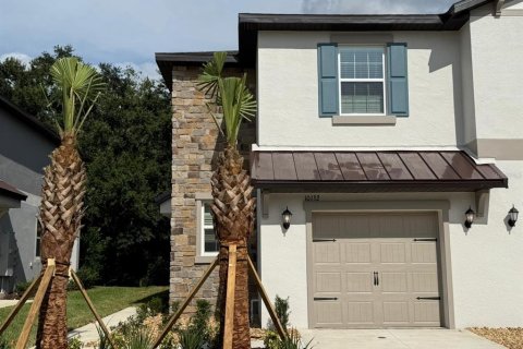 Townhouse in San Antonio, Florida 3 bedrooms, 166.02 sq.m. № 1909400 - photo 1