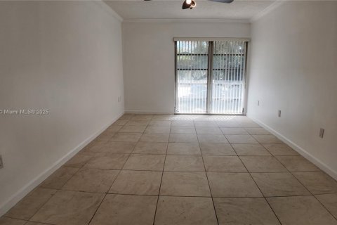 Adosado en alquiler en Hollywood, Florida, 4 dormitorios, 175.49 m2 № 1955806 - foto 26