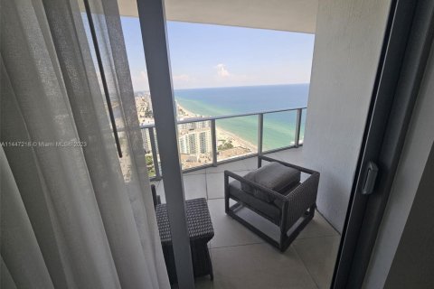 Condominio en venta en Hollywood, Florida, 2 dormitorios, 109.53 m2 № 1957544 - foto 23
